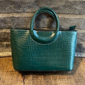 Forever 21 Green Purse